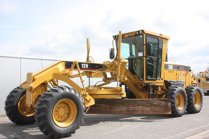 greder-caterpillar-12h-second-hand5 de vanzare