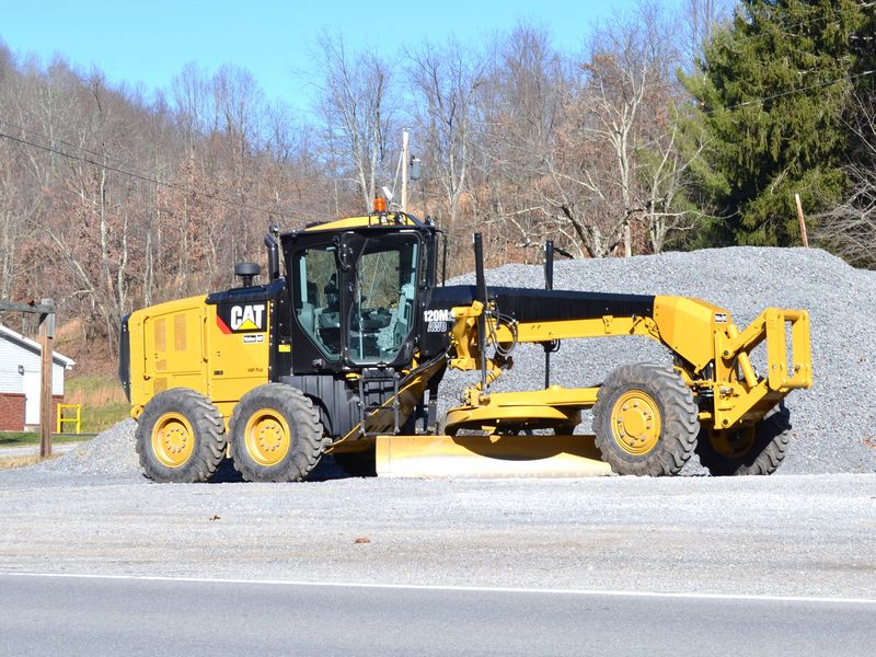 Greder Caterpillar 120M dealer