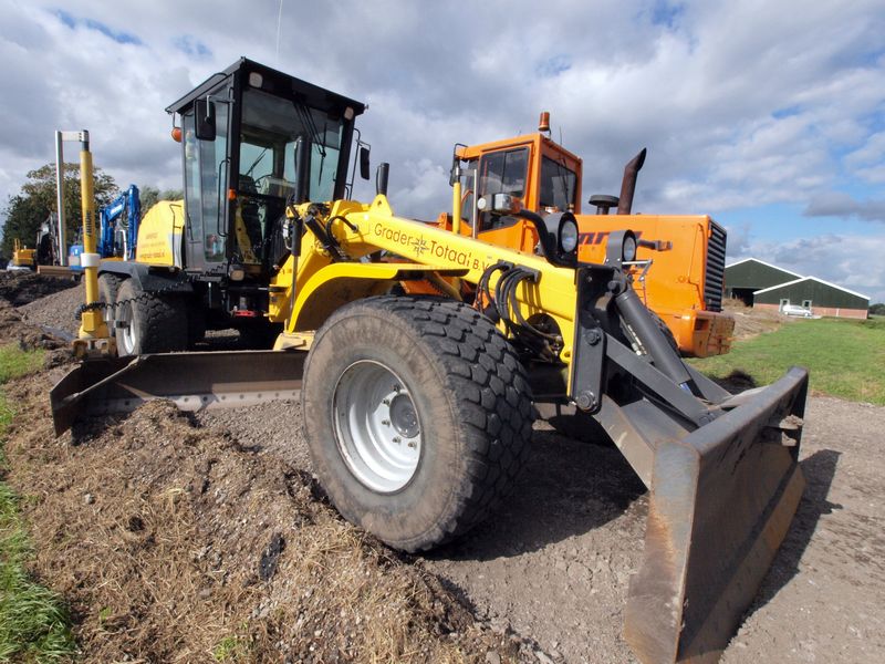 Greder New Holland F106 Romania