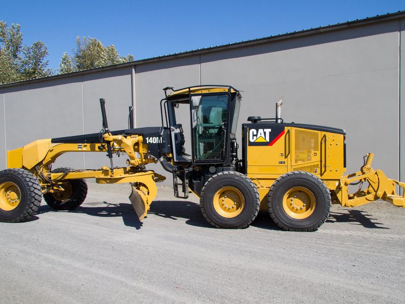 Gredere Caterpillar 140M dealer